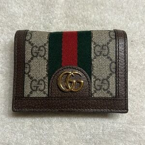 Authentic Gucci Ophidia card case wallet. Used once. No wear and tear.